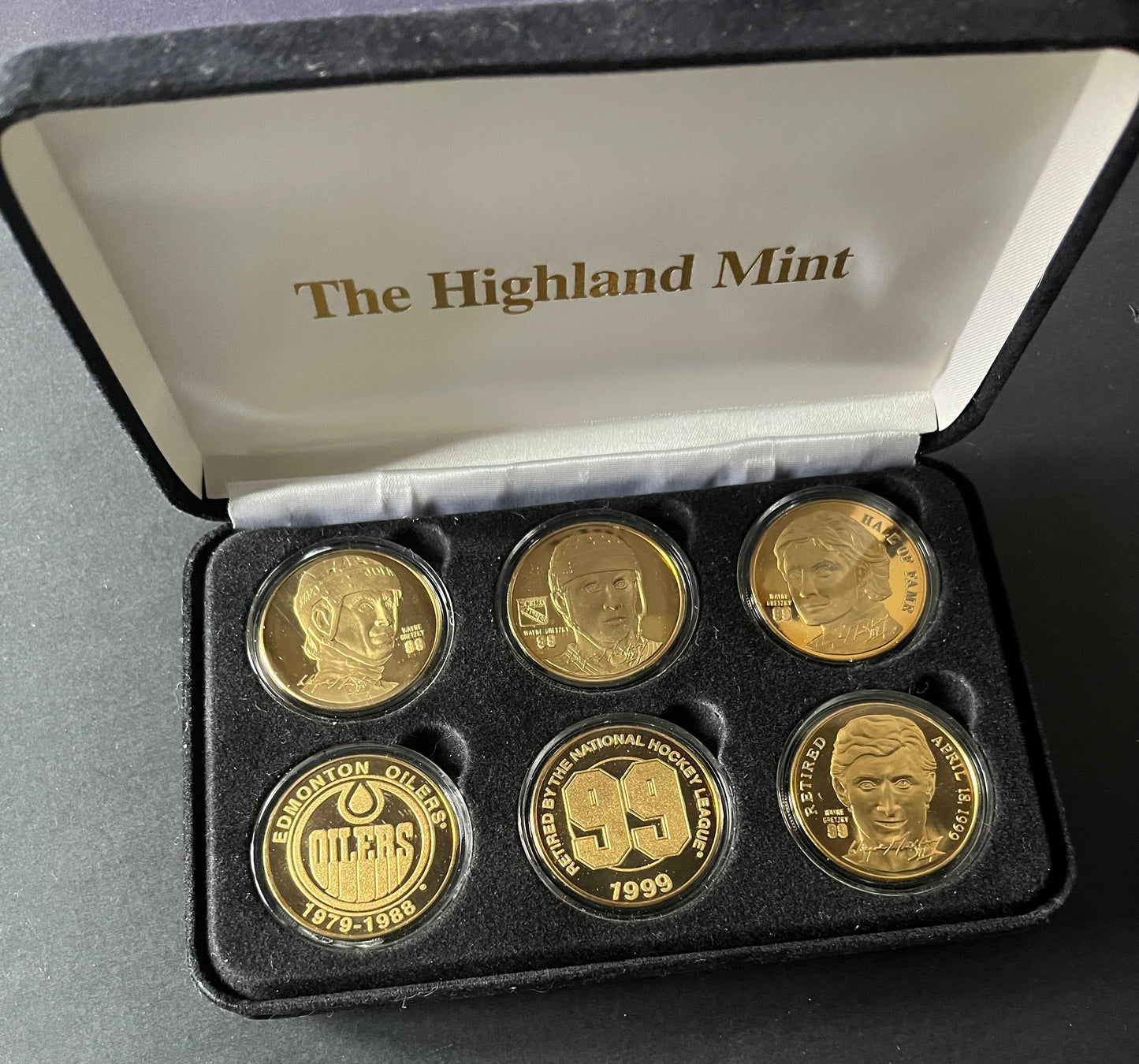 Wayne Gretzky set of 6 24kt gold overlay medallions by Highland Mint